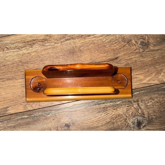 Vintage Wood Hand Carved Stag Deer Shellac Napkin Salt  & Pepper Shaker Holder - Picture 3 of 4